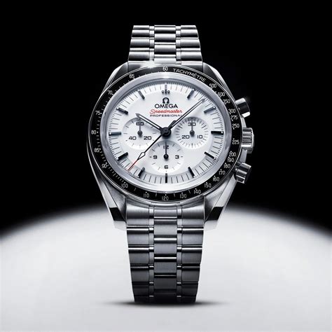 daniel craig white speedmaster.